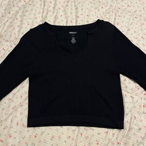 basic black long sleeve 🖤